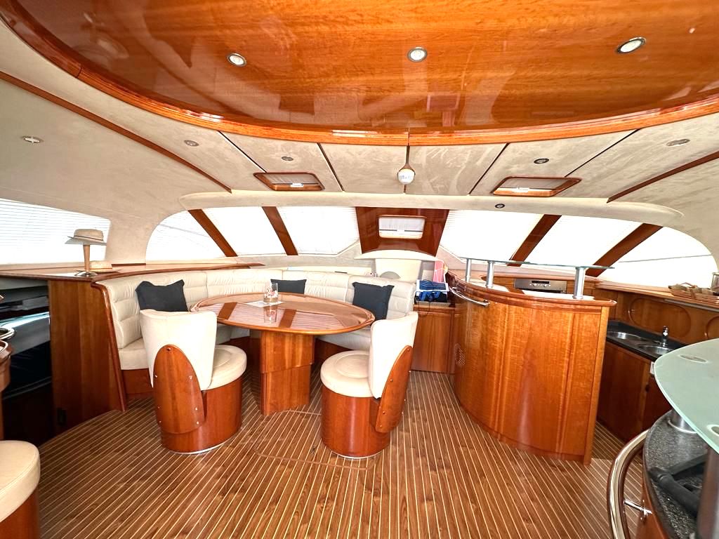 Privilege 585 (Owners version) photo 14